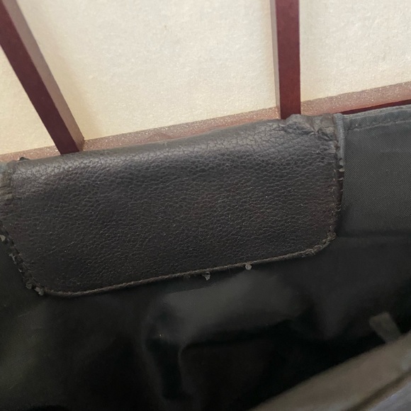 Miche Luxe shoulder bag showing wear - Picture 6 of 6